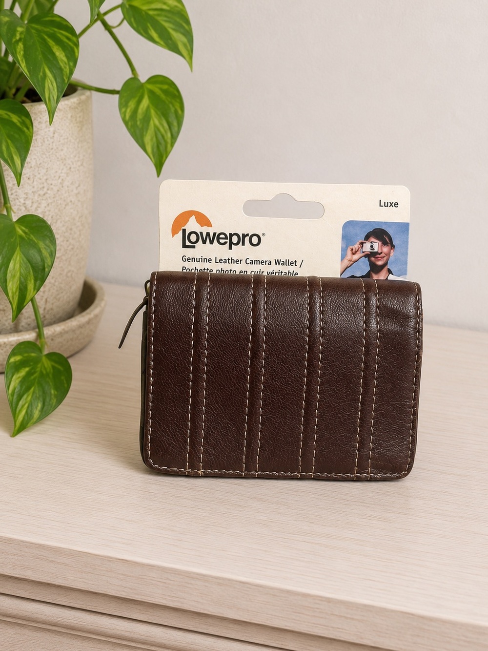 Lowepro Small Brown‎ Leather Digital Camera Bag Case NWT Compact Travel Hiking